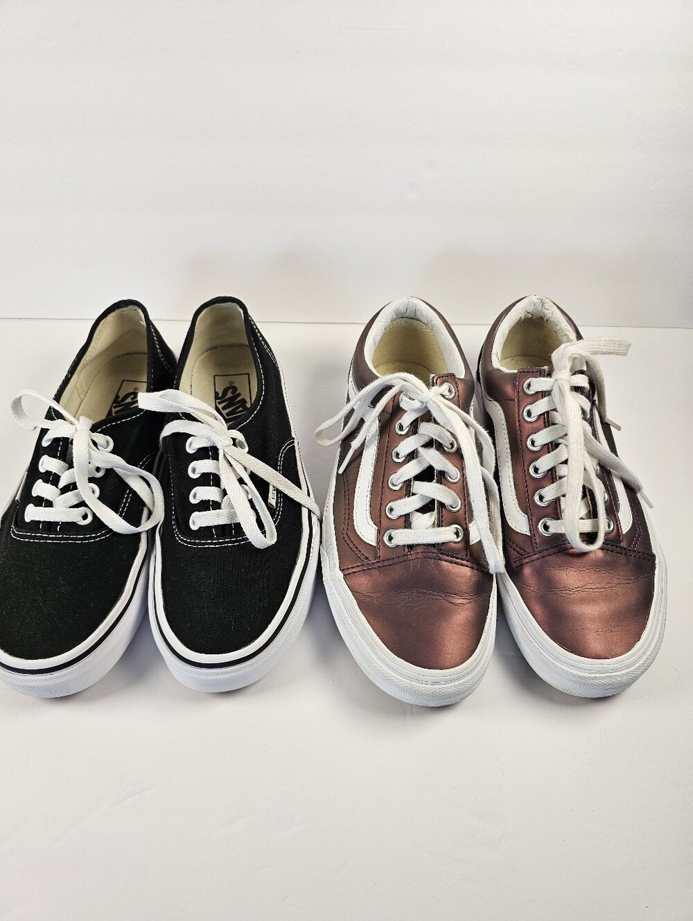 Vans Bundle of 2 Size 7 Metallic Iridescent Streetwear Skater Alt Ska Grunge